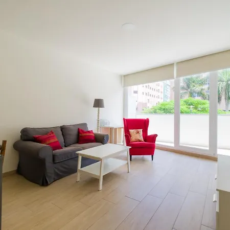 Apartment Homeforguest Apartamento Con Terraza Y Parking En Canteras