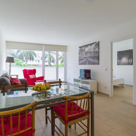 Apartment Homeforguest Apartamento Con Terraza Y Parking En Canteras