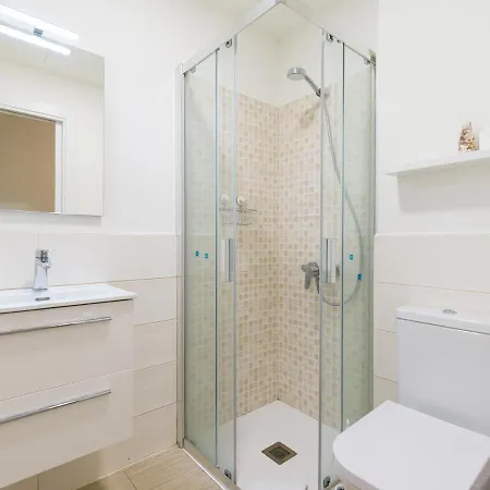 Homeforguest Apartamento Con Terraza Y Parking En Canteras * Las Palmas de Gran Canaria