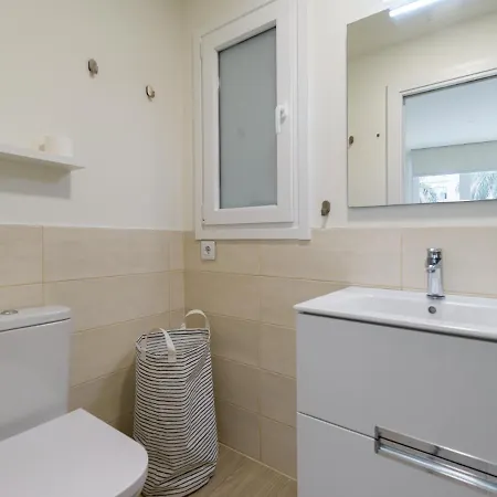Homeforguest Apartamento Con Terraza Y Parking En Canteras * Las Palmas / Gran Canaria