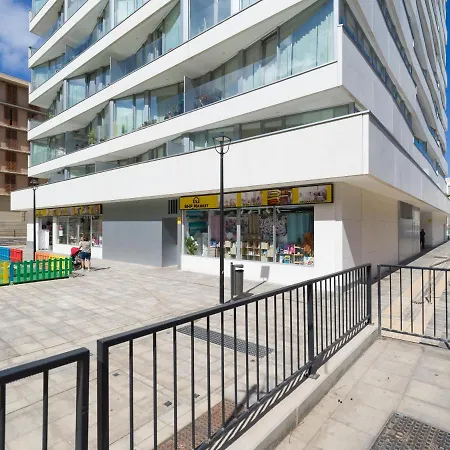Homeforguest Apartamento Con Terraza Y Parking En Canteras Apartment